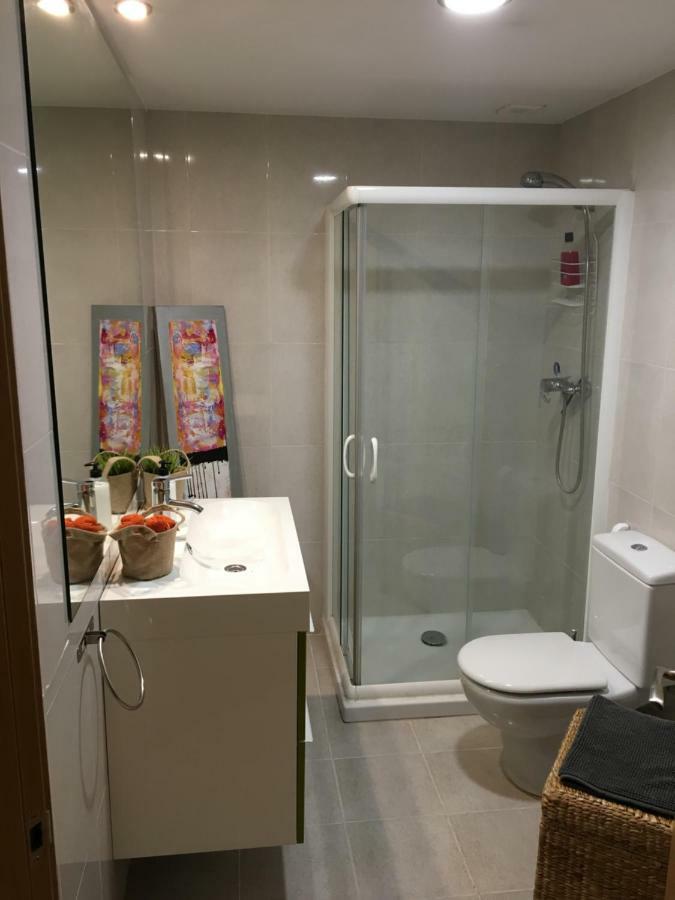 Skylinepamplona Apartment ภายนอก รูปภาพ