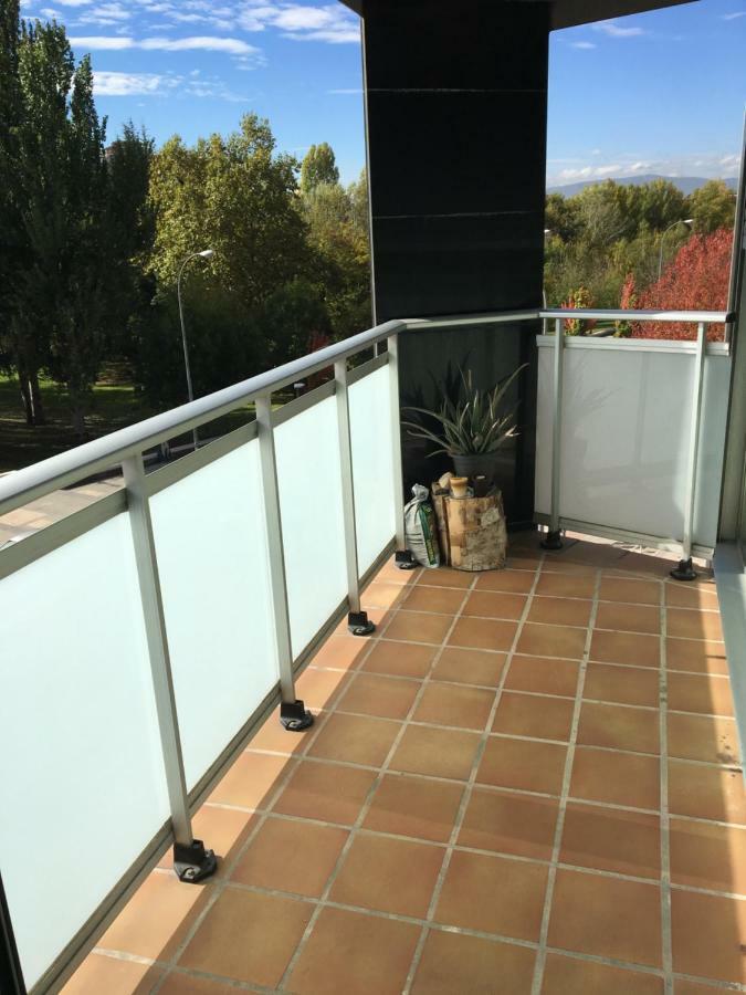 Skylinepamplona Apartment ภายนอก รูปภาพ